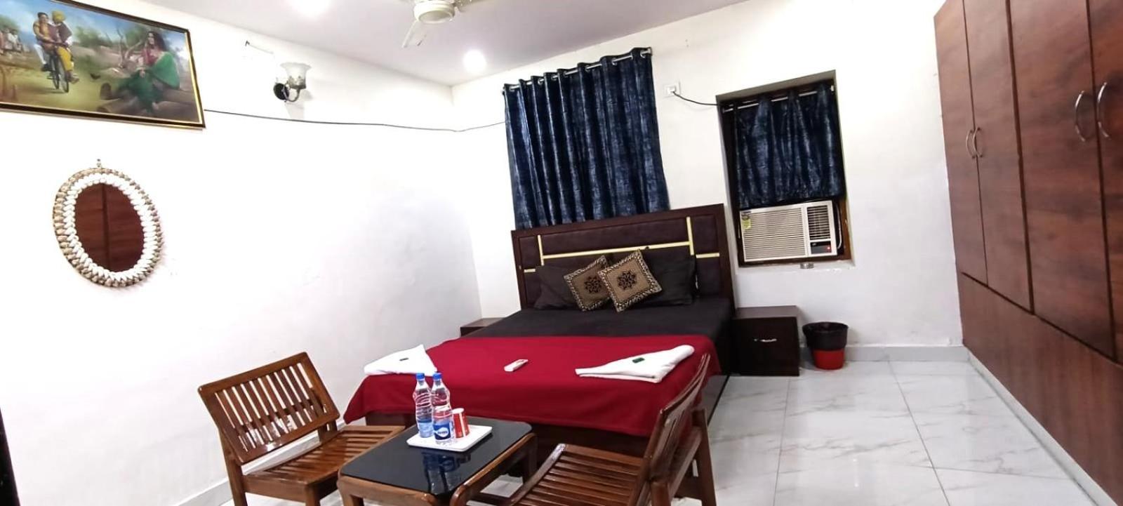 ויסאקפאטנם Zora Park Luxury Rooms מראה חיצוני תמונה
