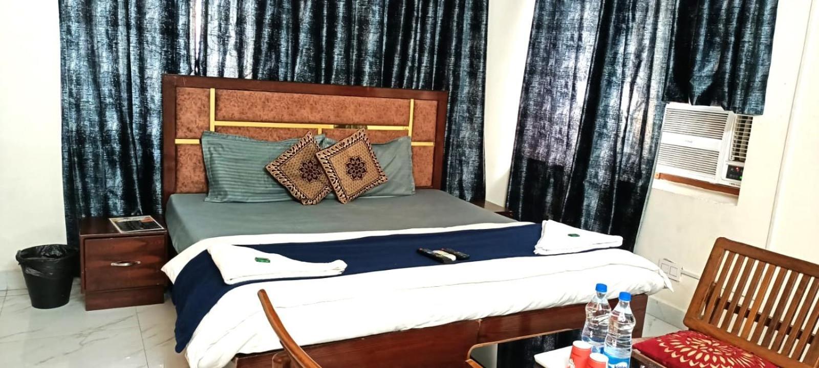 ויסאקפאטנם Zora Park Luxury Rooms מראה חיצוני תמונה