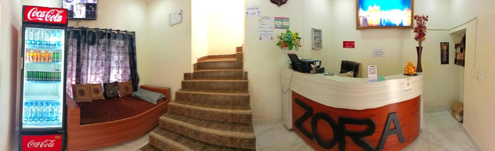 ויסאקפאטנם Zora Park Luxury Rooms מראה חיצוני תמונה