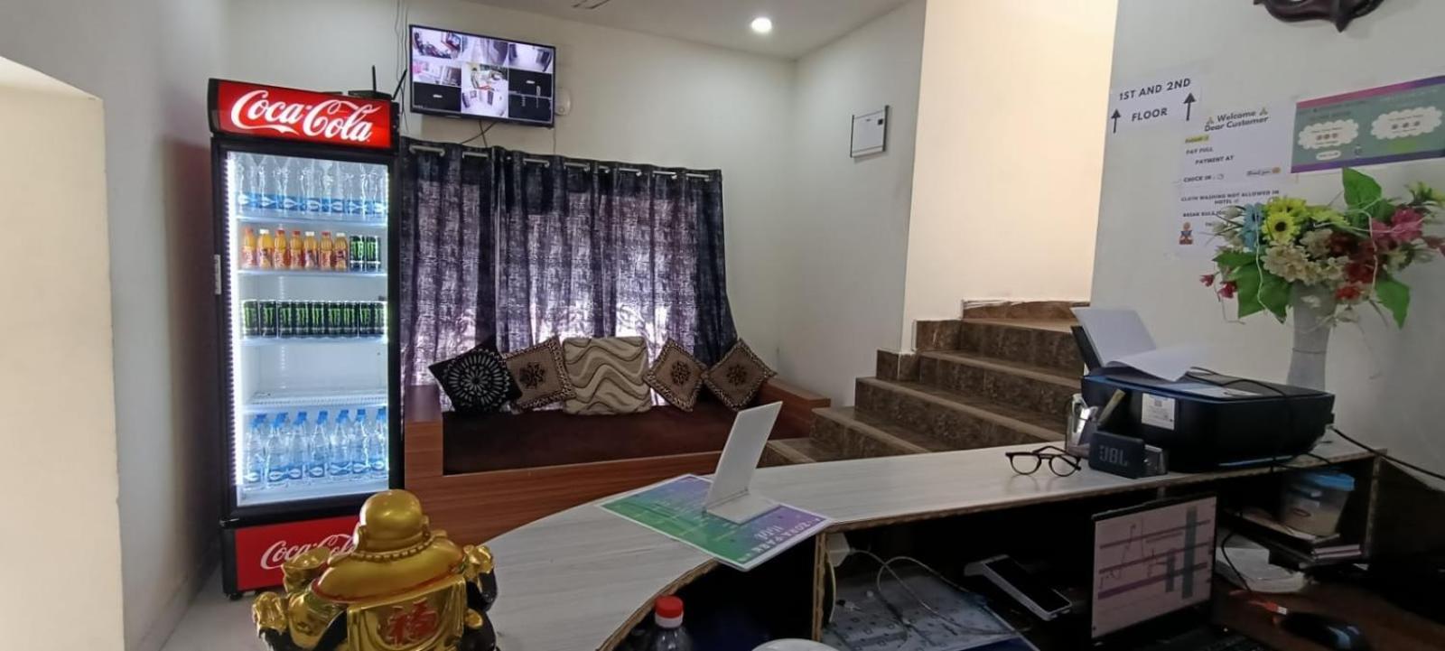 ויסאקפאטנם Zora Park Luxury Rooms מראה חיצוני תמונה