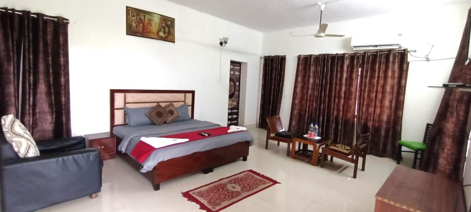 ויסאקפאטנם Zora Park Luxury Rooms מראה חיצוני תמונה