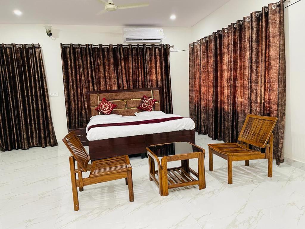 ויסאקפאטנם Zora Park Luxury Rooms מראה חיצוני תמונה